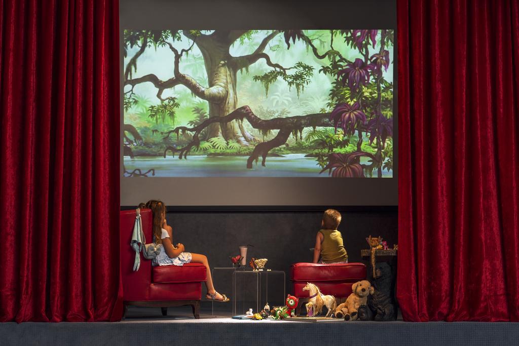 Tigmiza Boutique Hotel & Spa Ouled Jelal Екстериор снимка The 2008 version of the film, shown in the home theater of the 2008 Blu-Ray release